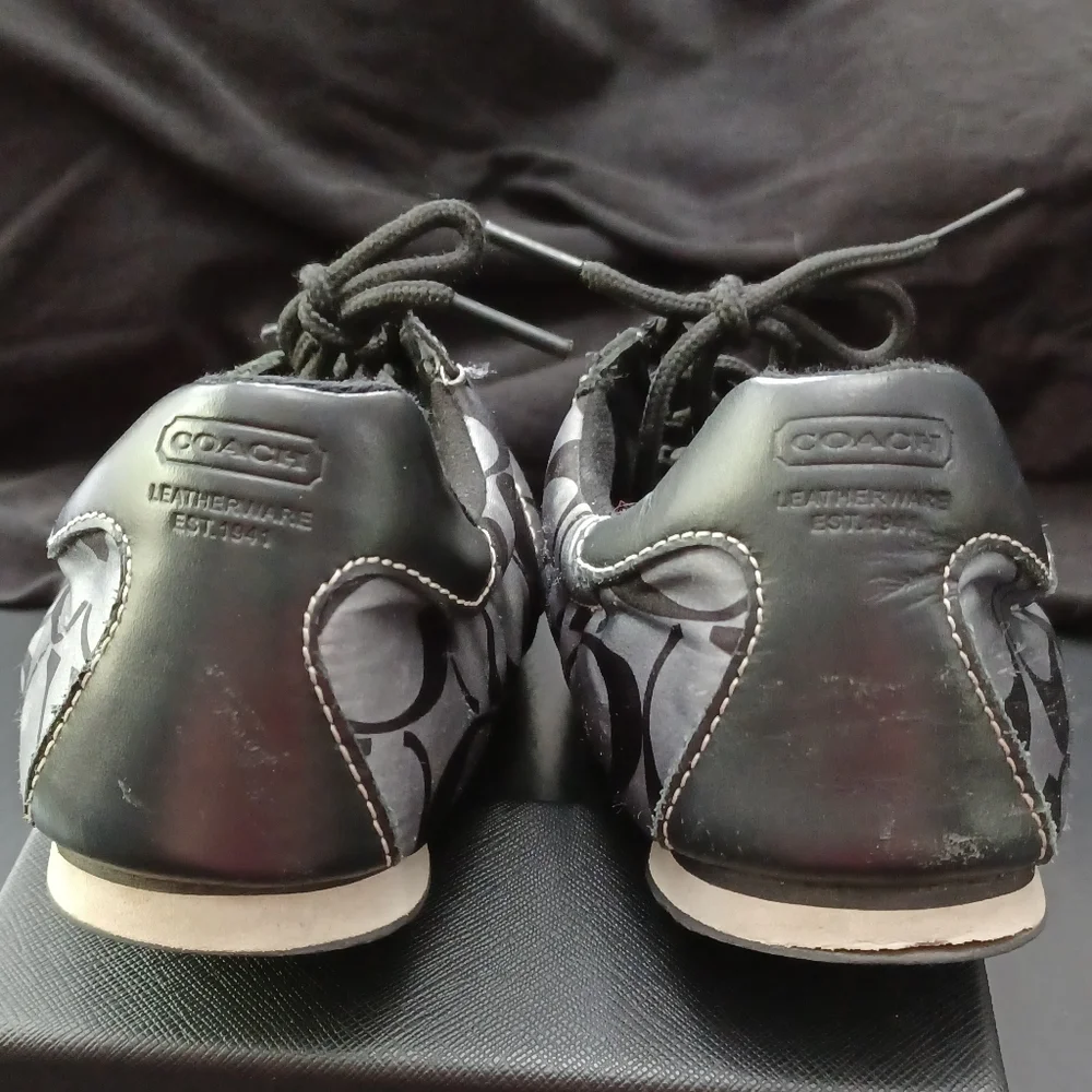 Coach Shoes - Picture 4 of 4